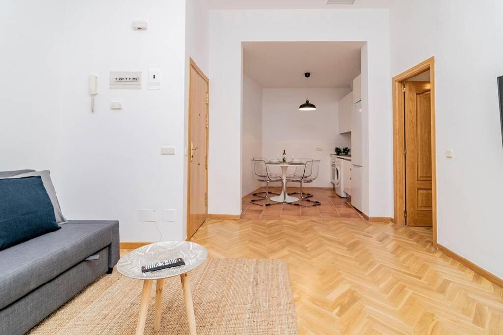 Bello Apartamento En Centro De Madrid, C/Infantas 1-3 By Batuecas Eksteriør billede